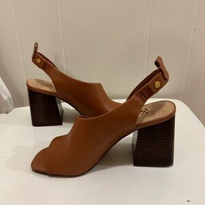 👠 NEW NBW Vince Camuto Stacked Heel Fall Brown Open Toe Leather  size 7